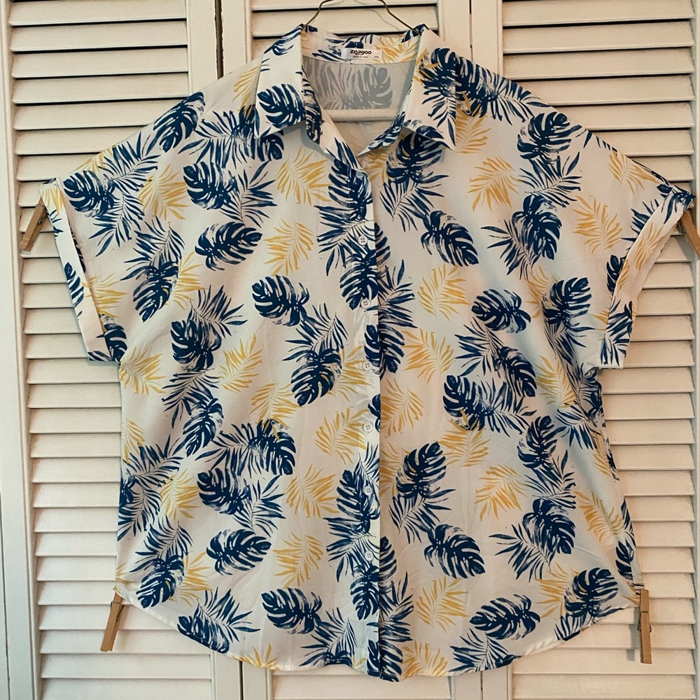 Zeagoo Women's Button Down Shirt - Blue and Yellow Leaf Print